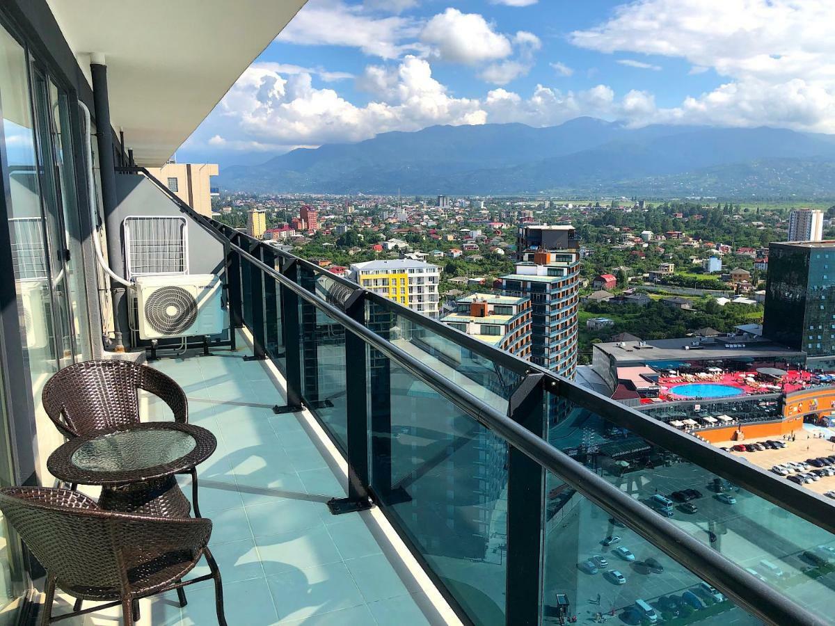 Orbi Beach Tower Aparts Batumi Exterior foto